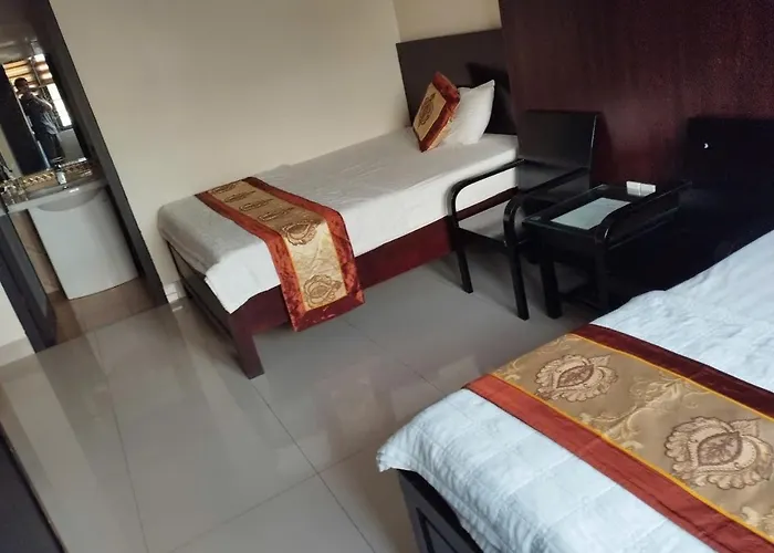 Hotel In Bay, Very Friendly, Spotless, Spacious And Airy 3*